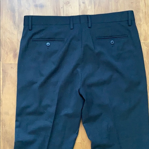 DKNY men’s slim fit pants - Picture 10 of 11